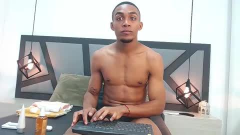 heinerzarat online show from 4, 2, 2026