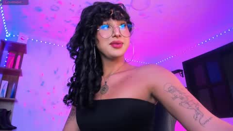 Heka Prudence online show from 12, 2, 2025