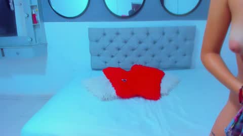 helen_curly online show from 23, 2, 2025