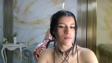 helena1_s online show from 6, 10, 2025
