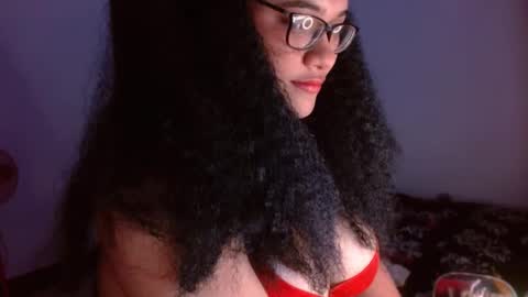 Helena online show from 7, 1, 2025