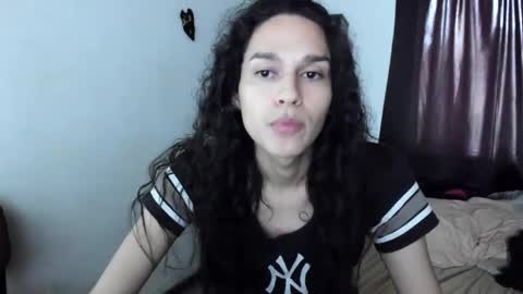 Snapshot of helena_spellman chatting on 10, 10, 2025 helena_spellman online show from 10, 10, 2025