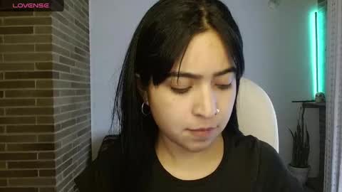 Snapshot of helenacyruss666 chatting on 17, 3, 2026 Only 18 cyrus online show from 17, 3, 2026