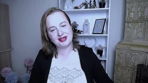 Helen online show from 11, 10, 2025