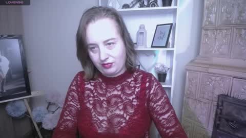 Helen online show from 5, 11, 2025