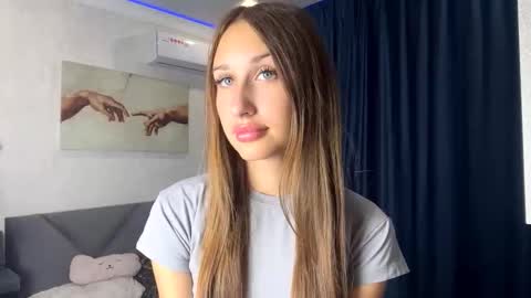 Chloe online show from 25, 9, 2025