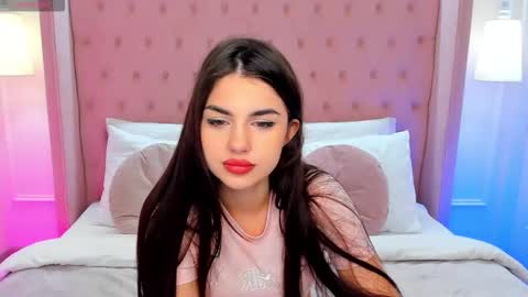 Snapshot of helentiny chatting on 13, 11, 2025 Helen online show from 13, 11, 2025