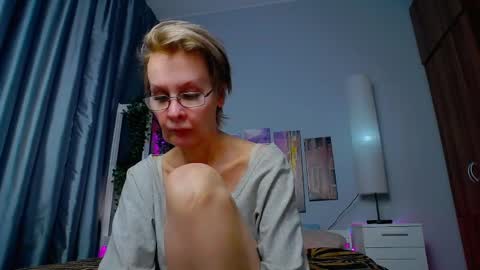 Helga online show from 10, 3, 2025