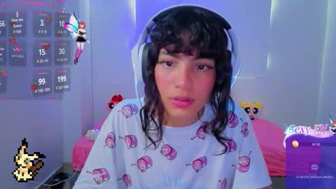 Helia Transfem and Amy online show from 2, 3, 2026