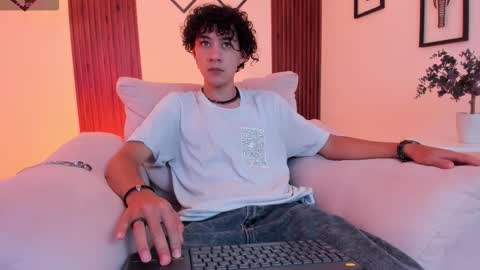 helios_obscuro online show from 1, 11, 2025