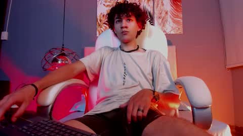 helios_obscuro online show from 11, 11, 2025