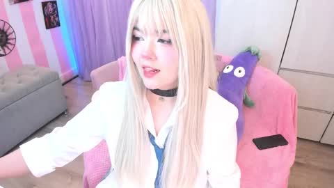 Laura online show from 3, 10, 2025