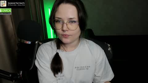 Red online show from 6, 12, 2024