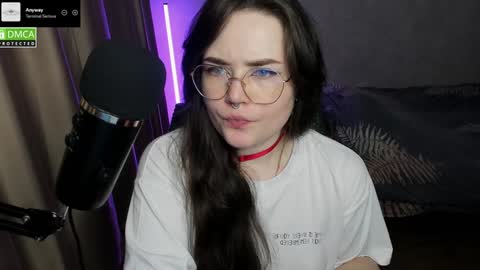 Red online show from 10, 12, 2024