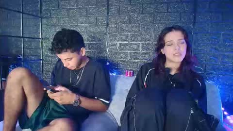 Snapshot of hellanddante_ chatting on 21, 11, 2025 H E L L AND D A N T E online show from 21, 11, 2025