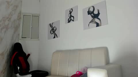 Snapshot of hellen_rice chatting on 12, 10, 2025 hellen_rice online show from 12, 10, 2025