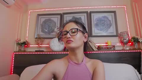 Snapshot of hellendesire chatting on 10, 2, 2025 online show from 10, 2, 2025