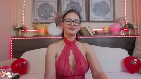 Snapshot of hellendesire chatting on 14, 2, 2025 online show from 14, 2, 2025