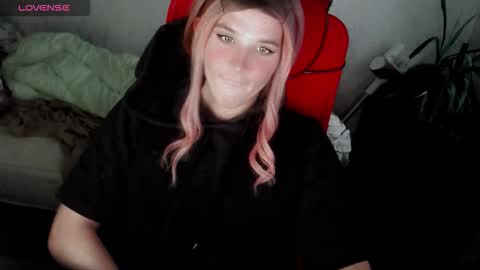 Helen Spellman online show from 8, 9, 2025