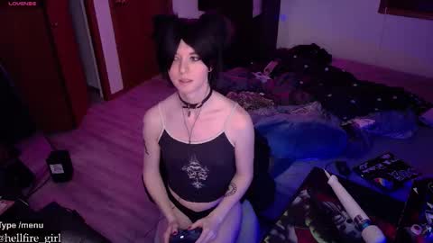 Snapshot of hellfire_girl chatting on 28, 2, 2026 Hayley online show from 28, 2, 2026