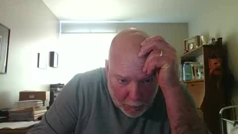 Snapshot of helloforfun111 chatting on 8, 1, 2026 helloforfun111 online show from 8, 1, 2026