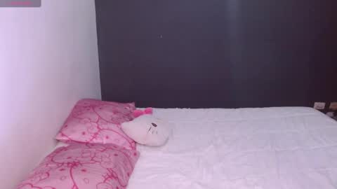 hellokitty_valery1 online show from 19, 9, 2025