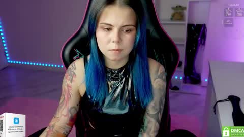 Snapshot of hellokittyalice chatting on 14, 11, 2025 Alice online show from 14, 11, 2025