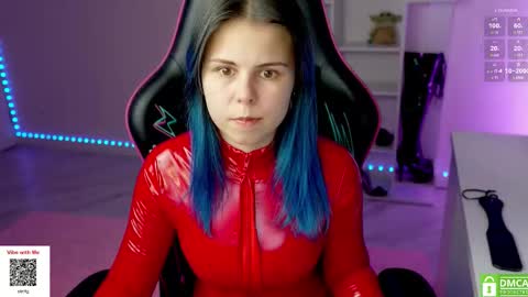 Snapshot of hellokittyalice chatting on 17, 11, 2025 Alice online show from 17, 11, 2025