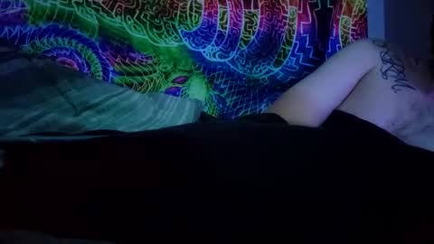 hellooothereyou online show from 22, 1, 2025