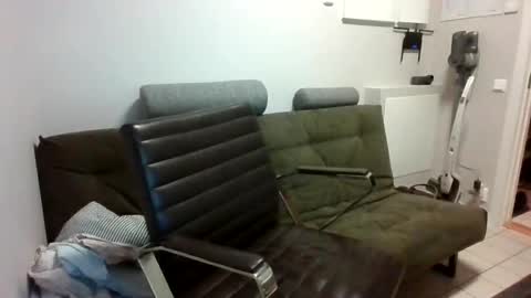 Jason Statham online show from 5, 3, 2025