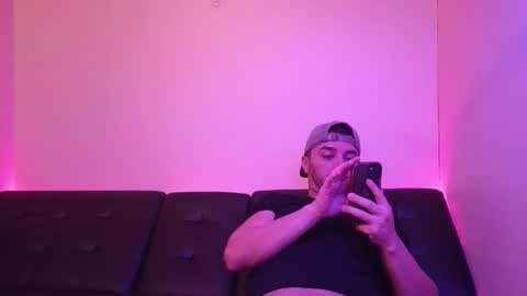 HENNIDRIP online show from 13, 1, 2026