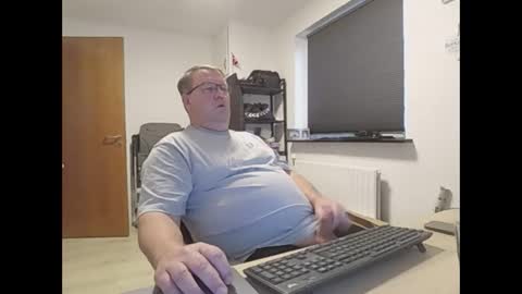 Snapshot of henrikrp1971 chatting on 22, 12, 2025 henrikrp1971 online show from 22, 12, 2025