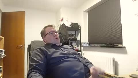 Snapshot of henrikrp1971 chatting on 2, 2, 2026 henrikrp1971 online show from 2, 2, 2026