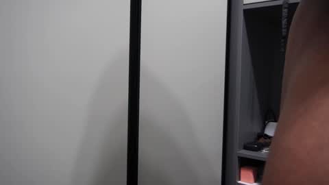 Henri online show from 10, 9, 2025