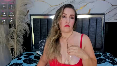 Hera godes online show from 28, 9, 2025