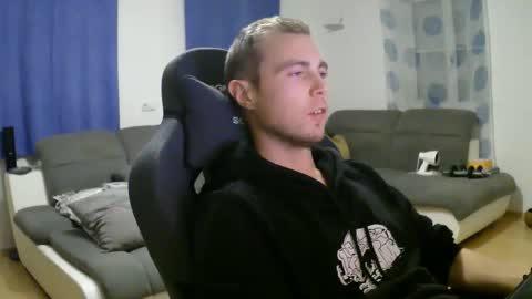 John Pearl online show from 4, 12, 2025