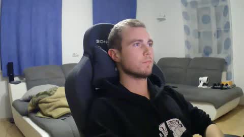 John Pearl online show from 13, 12, 2025