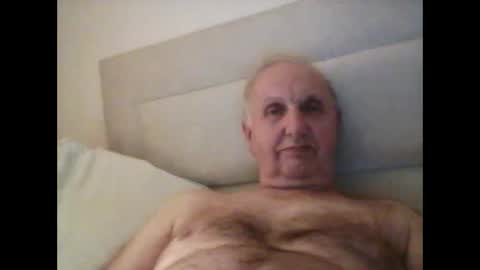 Snapshot of herdsman3 chatting on 27, 12, 2024 herdsman3 online show from 27, 12, 2024