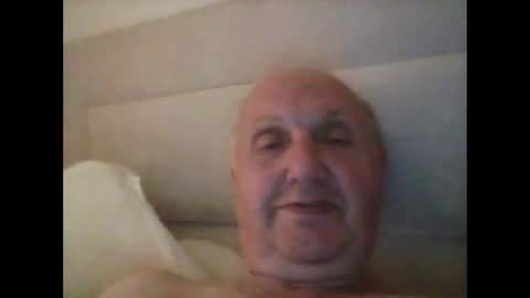 Snapshot of herdsman3 chatting on 26, 9, 2025 herdsman3 online show from 26, 9, 2025