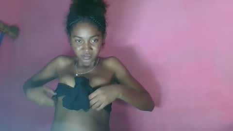 Snapshot of herina69 chatting on 19, 3, 2026 herina69 online show from 19, 3, 2026