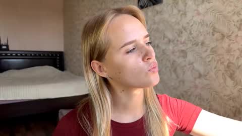 Sylvia online show from 10, 9, 2025