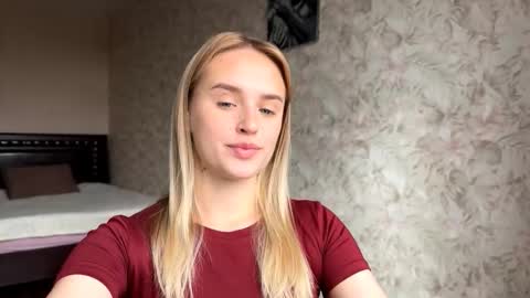 Sylvia online show from 26, 9, 2025