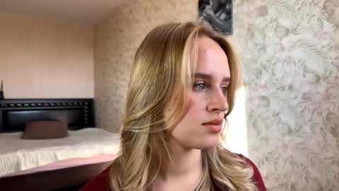 Sylvia online show from 30, 9, 2025