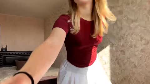 Sylvia online show from 4, 10, 2025