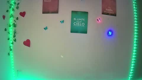 Snapshot of hestesiaxx chatting on 10, 1, 2025 Hestesiaxx online show from 10, 1, 2025