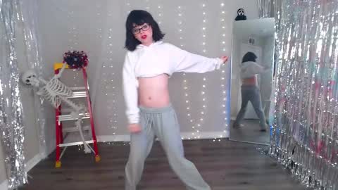 Snapshot of hexivu chatting on 26, 2, 2026 salem online show from 26, 2, 2026