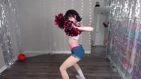 Snapshot of hexivu chatting on 9, 3, 2026 salem online show from 9, 3, 2026