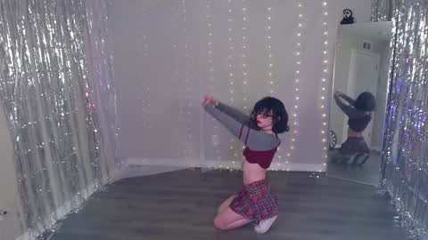 Snapshot of hexivu chatting on 12, 3, 2026 salem online show from 12, 3, 2026