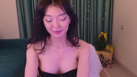 Audrey online show from 2, 1, 2025