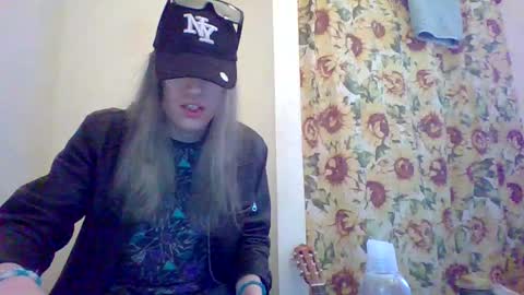 hey_mikky online show from 9, 3, 2025